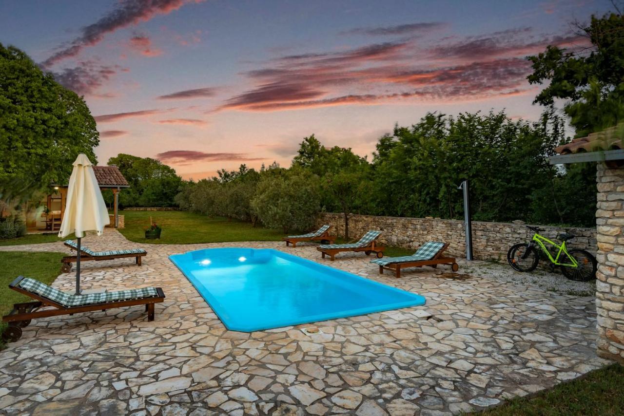 Villa Daja - Adriatic Luxury Villas Oklaj Eksteriør bilde